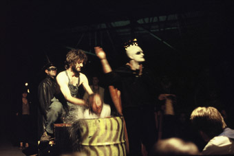 Ross Cameron, Stewart Vaskess, Anne-Marie Sinclair, Patrick Troy, Flowers of Gold, Bezerkii Carnival, Old Kingston Bus Depot, Canberra (1993)