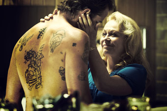 Sullivan Stapleton and Jackie Weaver, Animal Kingdom