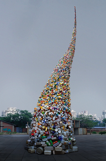 Wang Zhiyuan
b. 1958, Tianjin 
Thrown to the Wind, 2010
steel, plastic