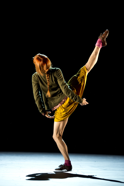 Sylvie Guillem, Bye, 6000 miles away