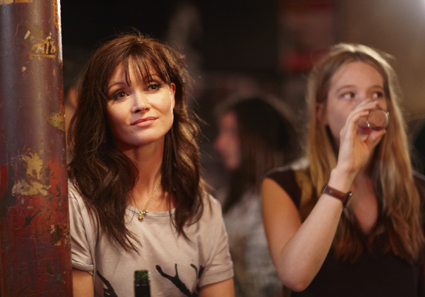 Essie Davis (Anouk), Sophie Lowe (Connie), The Slap