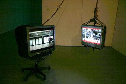 Jim Prevett & McArthur, A Song for No Man,<BR /> Video installation, Thailand / UK, 2004″></p>
<p class=