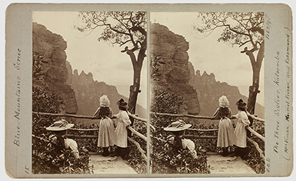 Ernest B Docker, The Three Sisters Katoomba – Mrs Vivian, Muriel Vivian and Rosamund, 7 Feb 1898, stereograph, Macleay Museum, The University of Sydney