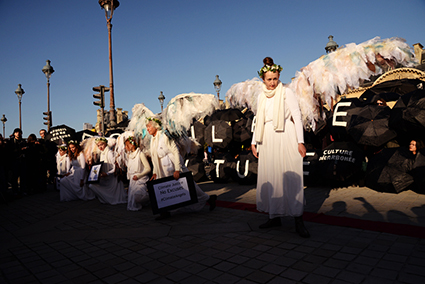 Climate Guardian Angels (Paris, 2015)